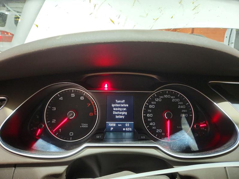 2013 Audi A4 მანქანა იყიდება აუქციონზე, vin: WAUFFCFL5DN030130, აუქციონის ნომერი: 46319046
