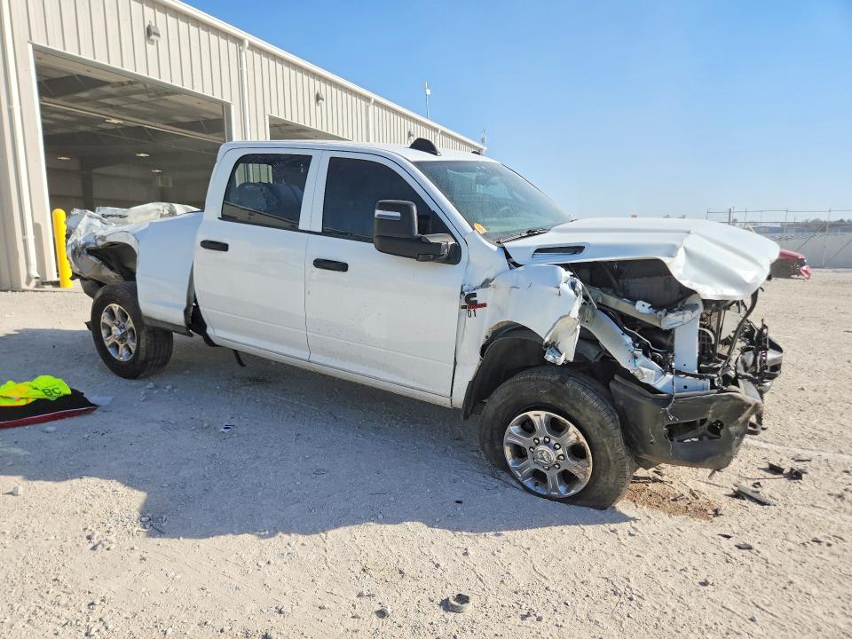 Продаж на аукціоні авто 2024 Ram 2500, vin: 3C6UR5CL2RG244002, номер лоту: 46732036