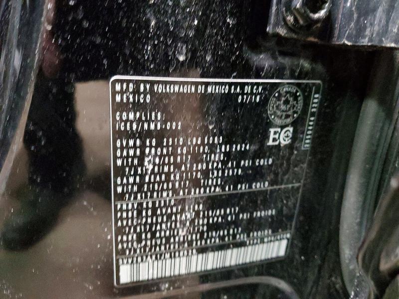 76444335 :رقم المزاد ، 3VV2B7AX1JM198529 vin ، 2018 Volkswagen Tiguan مزاد بيع