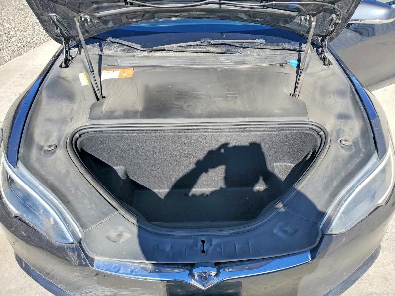 Продажа на аукционе авто 2016 Tesla Model S, vin: 5YJSA1E40GF177621, номер лота: 79444495