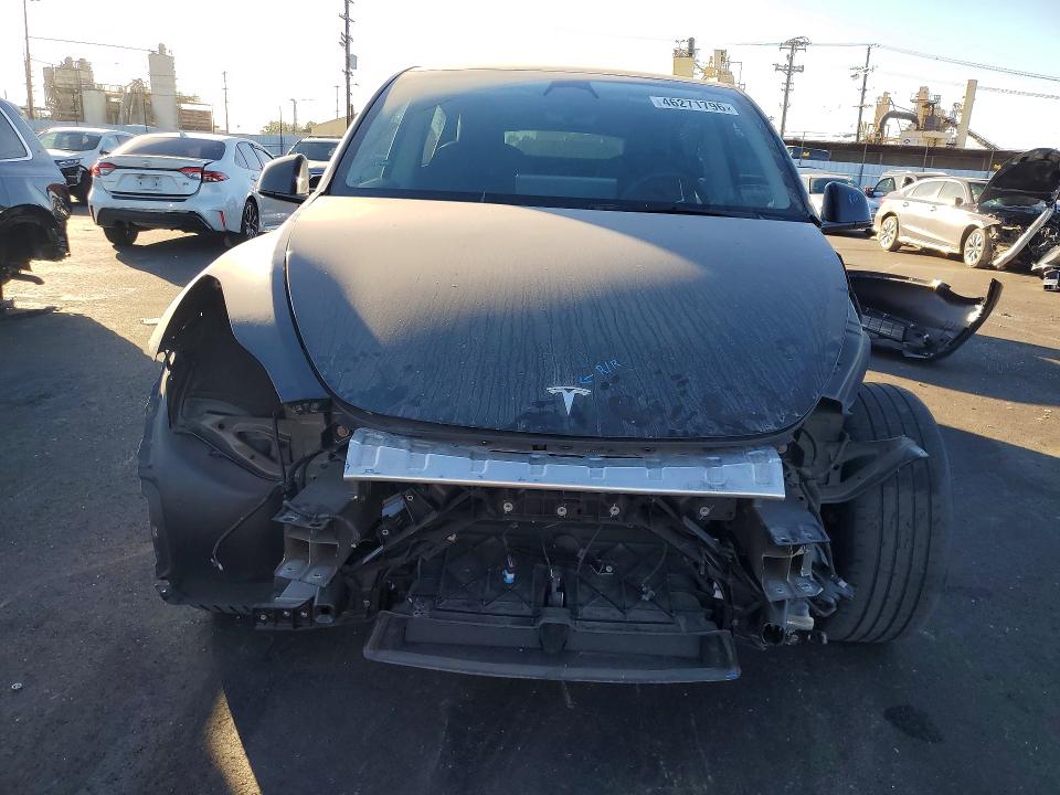 46271796 :رقم المزاد ، 7SAYGDEE4PA029765 vin ، 2023 Tesla Model Y مزاد بيع