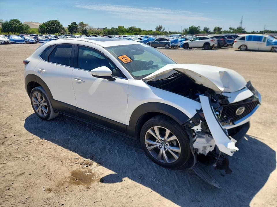 2021 Mazda Cx-30 მანქანა იყიდება აუქციონზე, vin: 3MVDMACL8MM239041, აუქციონის ნომერი: 47353566