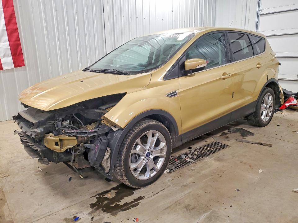 2014 Ford Escape მანქანა იყიდება აუქციონზე, vin: 1FMCU9J97EUC30391, აუქციონის ნომერი: 47392176