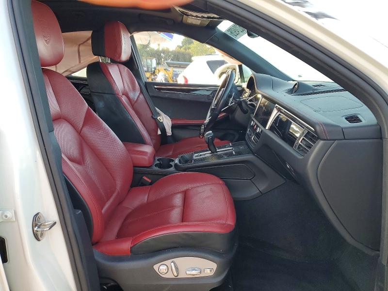 46224926 :رقم المزاد ، WP1AA2A56RLB19396 vin ، 2024 Porsche Macan مزاد بيع