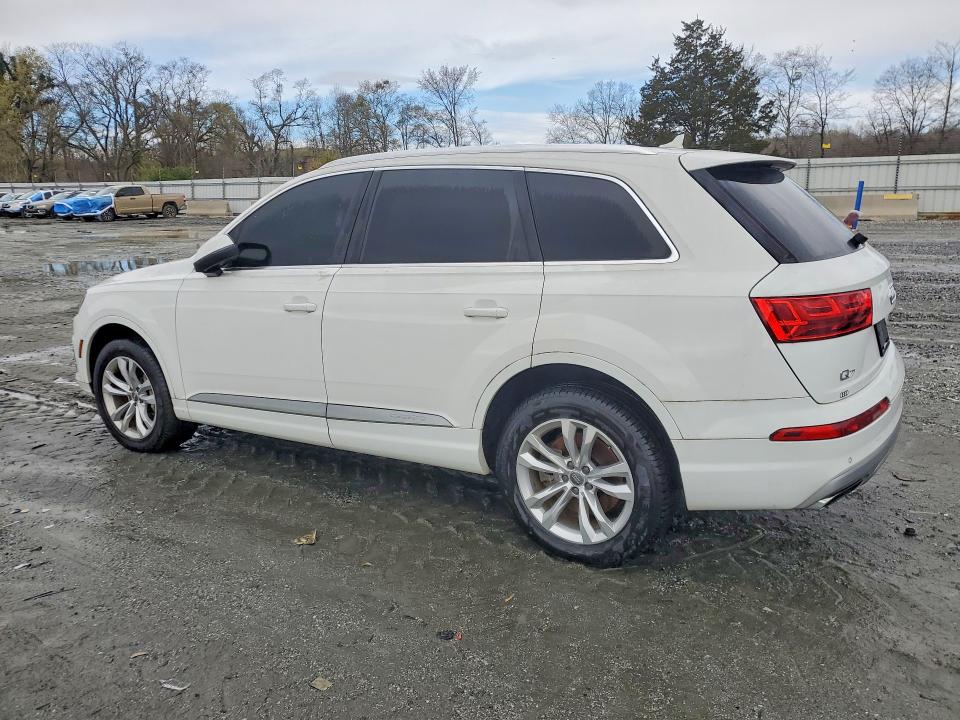 2018 Audi Q7 მანქანა იყიდება აუქციონზე, vin: WA1LAAF7XJD034262, აუქციონის ნომერი: 45669546
