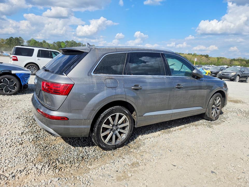 48136316 :رقم المزاد ، WA1VAAF70HD000138 vin ، 2017 Audi Q7 مزاد بيع