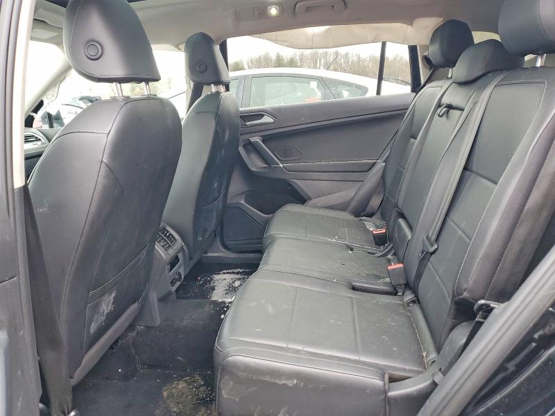 72835045 :رقم المزاد ، 3VV2B7AXXLM181795 vin ، 2020 Volkswagen Tiguan مزاد بيع
