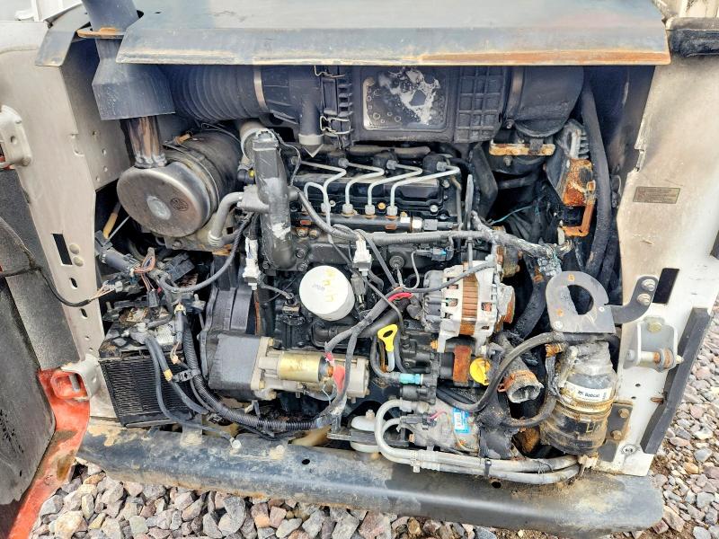 79933765 :رقم المزاد ، ALJU18824 vin ، 2016 Bobcat T590 مزاد بيع