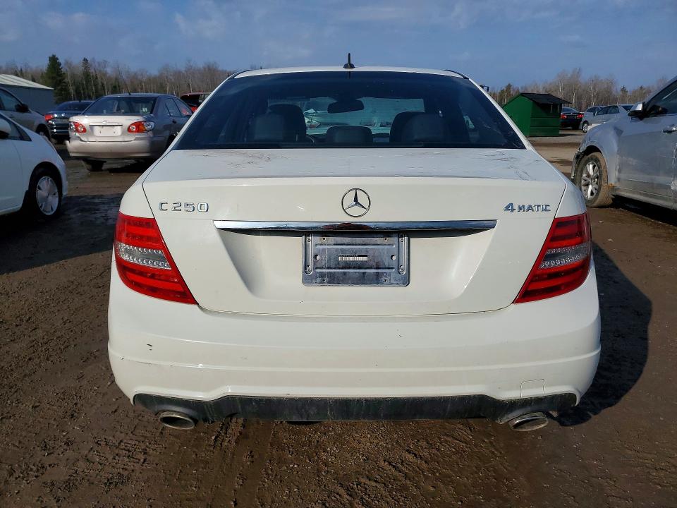 Продажа на аукционе авто 2012 Mercedes-benz C, vin: WDDGF8FB0CF916799, номер лота: 41959336