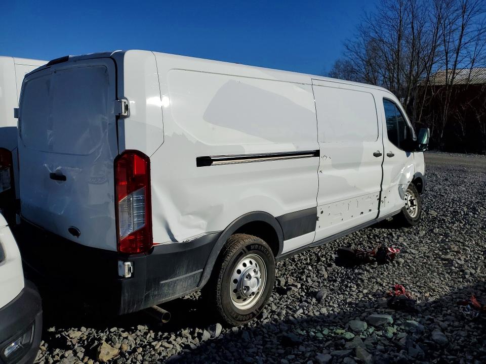 45638116 :رقم المزاد ، 1FTBF1Y83PKB99695 vin ، 2023 Ford Transit مزاد بيع