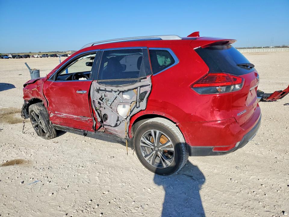 Продаж на аукціоні авто 2017 Nissan Rogue, vin: JN8AT2MV0HW250462, номер лоту: 46161416
