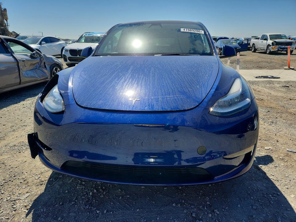 41989286 :رقم المزاد ، 7SAYGDEE3NF442194 vin ، 2022 Tesla Model Y مزاد بيع