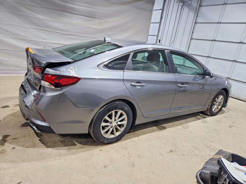 2018 Hyundai Sonata მანქანა იყიდება აუქციონზე, vin: 5NPE24AF5JH727780, აუქციონის ნომერი: 47246556