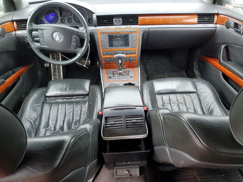 2004 Volkswagen Phaeton მანქანა იყიდება აუქციონზე, vin: WVWAF63D448008355, აუქციონის ნომერი: 46094116
