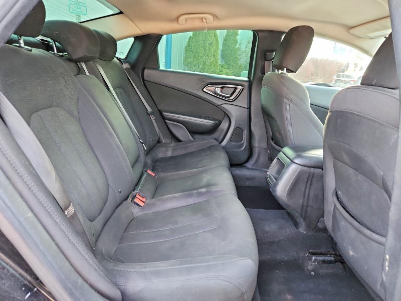 Продаж на аукціоні авто 2016 Chrysler 200, vin: 1C3CCCFB8GN130852, номер лоту: 46729176