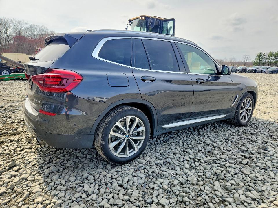 48077336 :رقم المزاد ، 5UXTR9C58KLE14032 vin ، 2019 Bmw X3 مزاد بيع