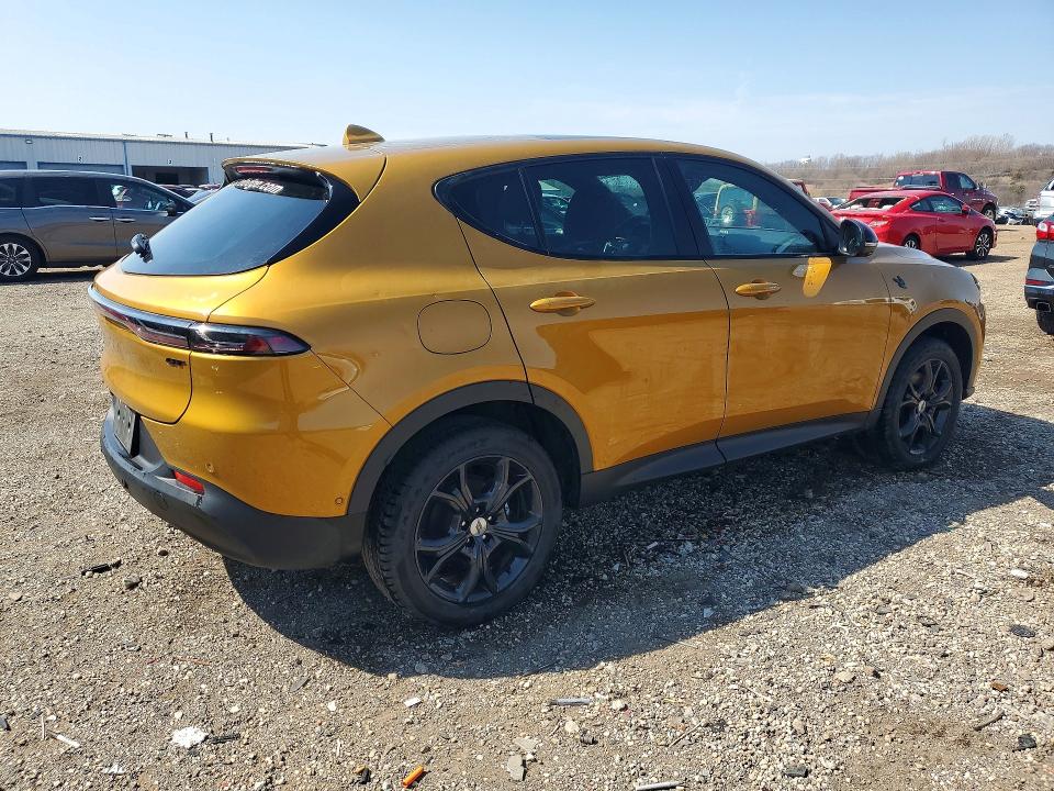 48103716 :رقم المزاد ، ZACNDFBN9P3A06686 vin ، 2023 Dodge Hornet مزاد بيع