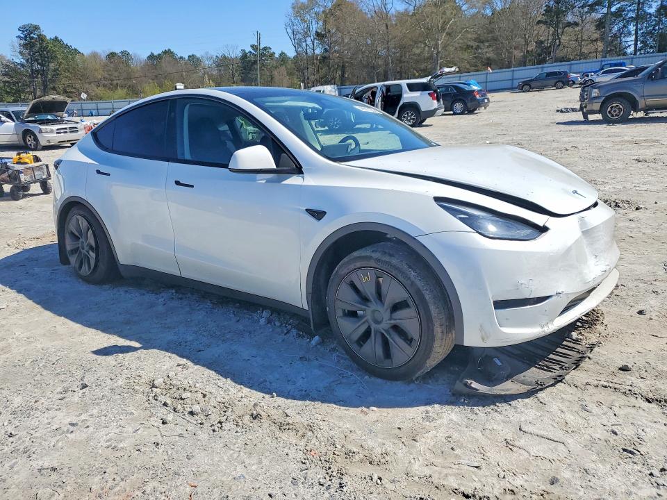 Продажа на аукционе авто 2024 Tesla Model Y, vin: 7SAYGDED8RA307397, номер лота: 46517256