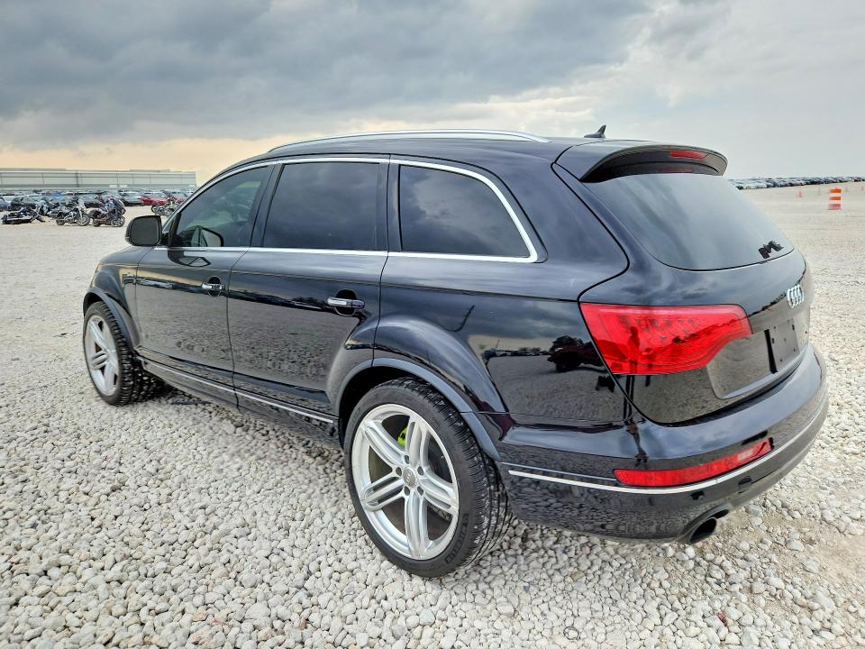 41833386 :رقم المزاد ، WA1LGAFE1FD031299 vin ، 2015 Audi Q7 مزاد بيع