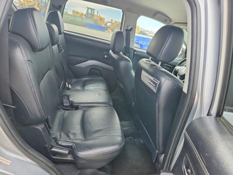 Продаж на аукціоні авто 2010 Mitsubishi Outlander, vin: JA4JT4AX4AZ004784, номер лоту: 46083066