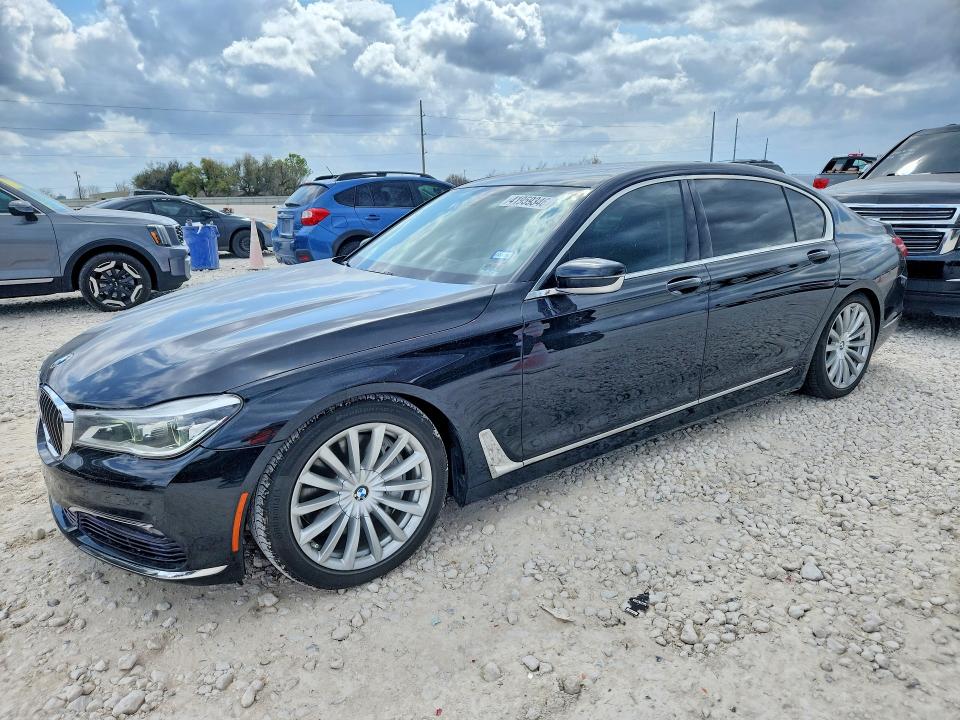 41959346 :رقم المزاد ، WBA7F0C51GGL99990 vin ، 2016 Bmw 750 مزاد بيع