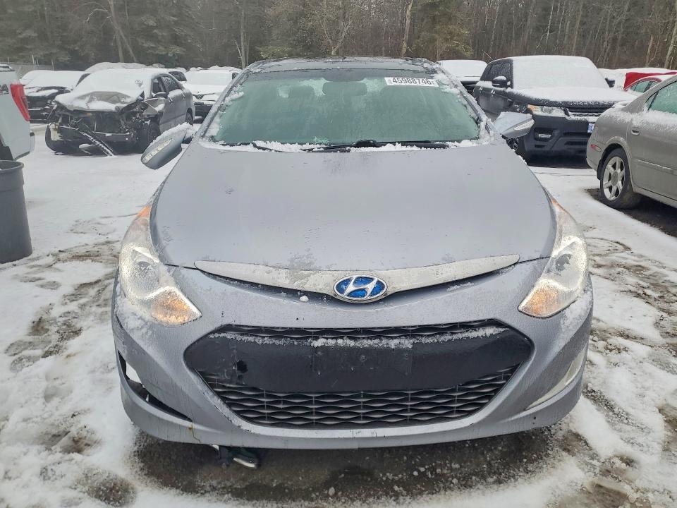 2015 Hyundai Sonata Hybrid მანქანა იყიდება აუქციონზე, vin: KMHEC4A4XFA127830, აუქციონის ნომერი: 45988746