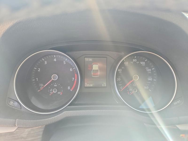 41945706 :رقم المزاد ، 1VWBA7A3XJC008045 vin ، 2018 Volkswagen Passat مزاد بيع