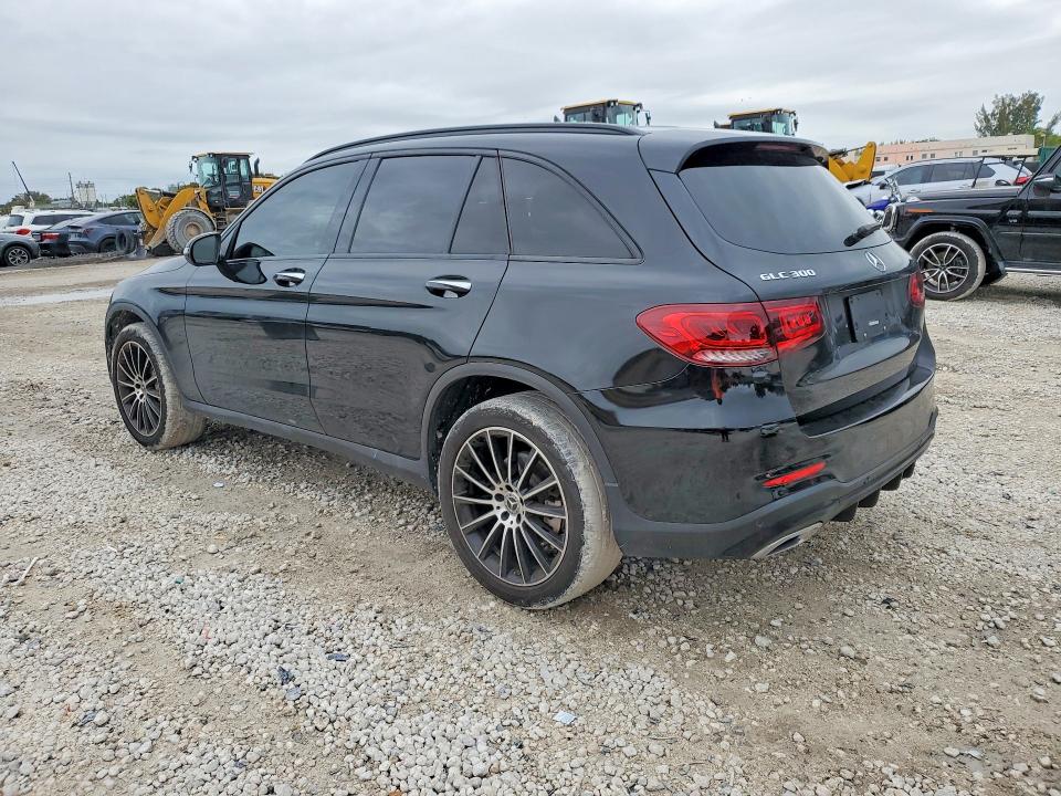 46422366 :رقم المزاد ، W1N0G8DBXNV372003 vin ، 2022 Mercedes-benz Glc مزاد بيع