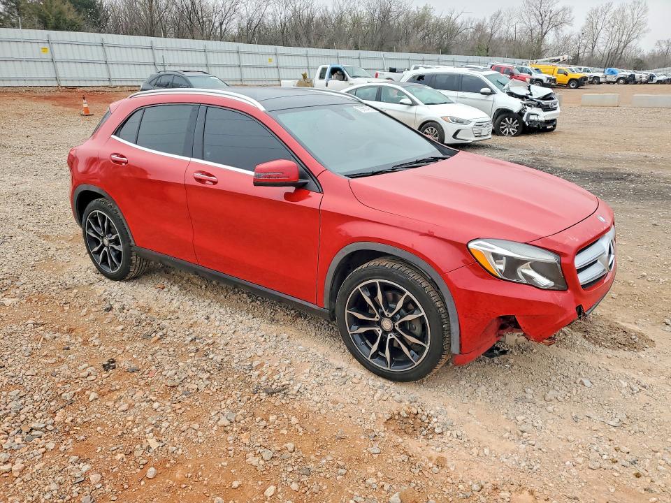 79987495 :رقم المزاد ، WDCTG4EB8HJ298419 vin ، 2017 Mercedes-benz Gla مزاد بيع