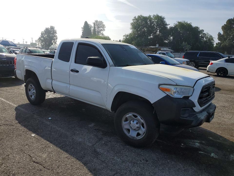 47760406 :رقم المزاد ، 5TFRX5GN1JX112123 vin ، 2018 Toyota Tacoma مزاد بيع