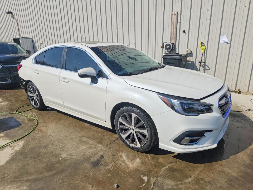 2018 Subaru Legacy მანქანა იყიდება აუქციონზე, vin: 4S3BNAN60J3019757, აუქციონის ნომერი: 47698076
