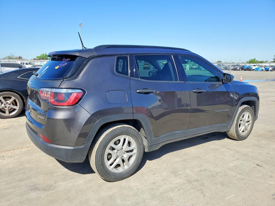 46689156 :رقم المزاد ، 3C4NJCAB4HT661288 vin ، 2017 Jeep Compass مزاد بيع