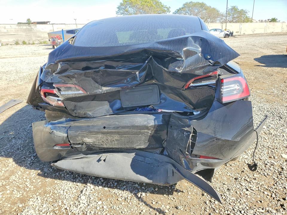46472266 :رقم المزاد ، 5YJ3E1EAXKF394519 vin ، 2019 Tesla Model 3 مزاد بيع