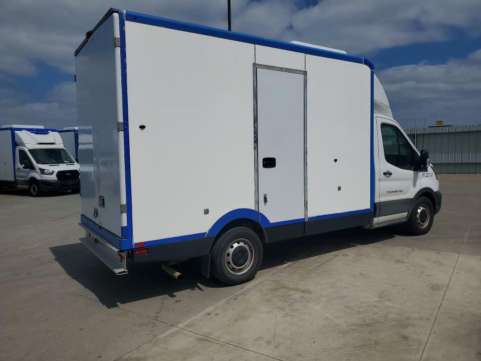 Продажа на аукционе авто 2022 Ford Transit, vin: 1FDBW5Z80NKA01718, номер лота: 46948146