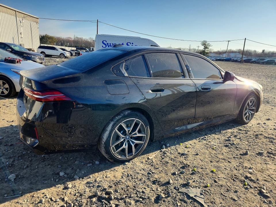 Продажа на аукционе авто 2024 Bmw I5, vin: WBY33FK09RCR67575, номер лота: 46730246