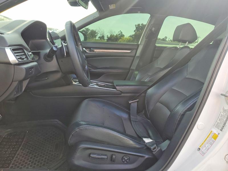 2018 Honda Accord მანქანა იყიდება აუქციონზე, vin: 1HGCV1F39JA092583, აუქციონის ნომერი: 47913186