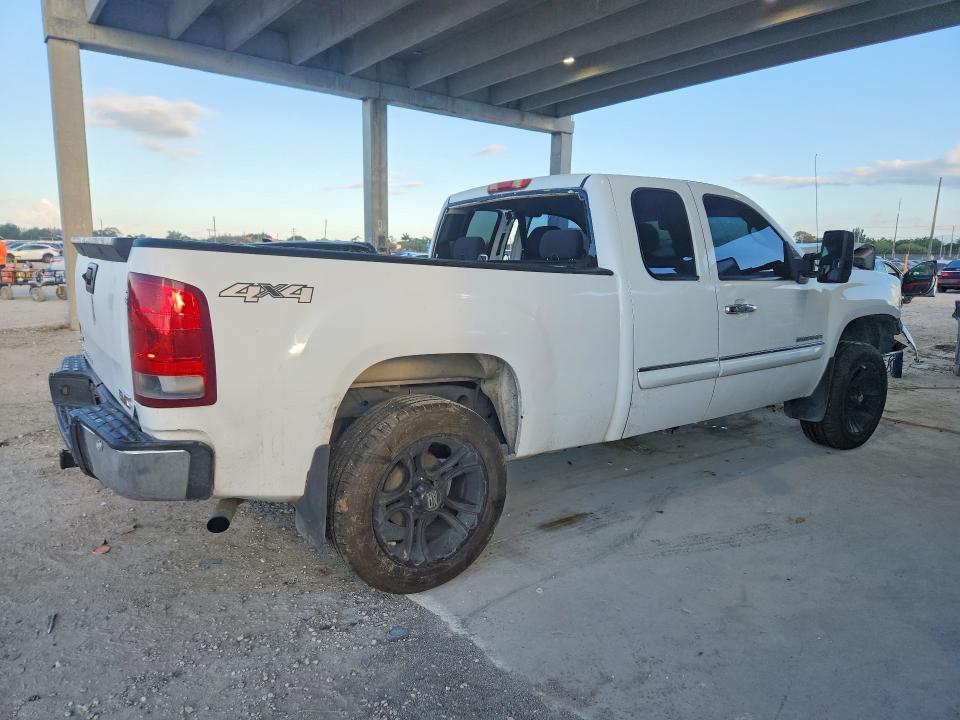 47878956 :رقم المزاد ، 1GTR2VE33BZ117569 vin ، 2011 Gmc Sierra مزاد بيع