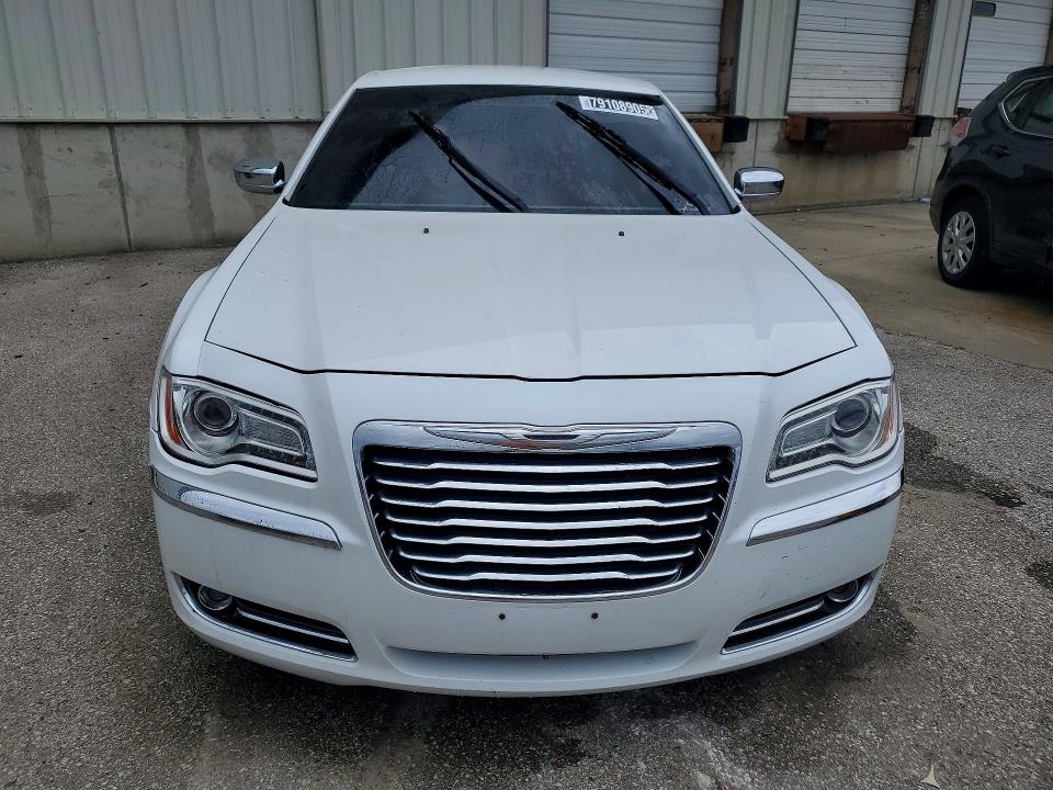 Продажа на аукционе авто 2012 Chrysler 300, vin: 2C3CCAHG0CH313792, номер лота: 79108905