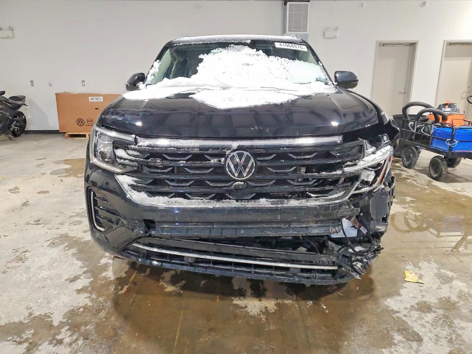 2024 Volkswagen Atlas მანქანა იყიდება აუქციონზე, vin: 1V2FR2CA0RC532682, აუქციონის ნომერი: 41968976