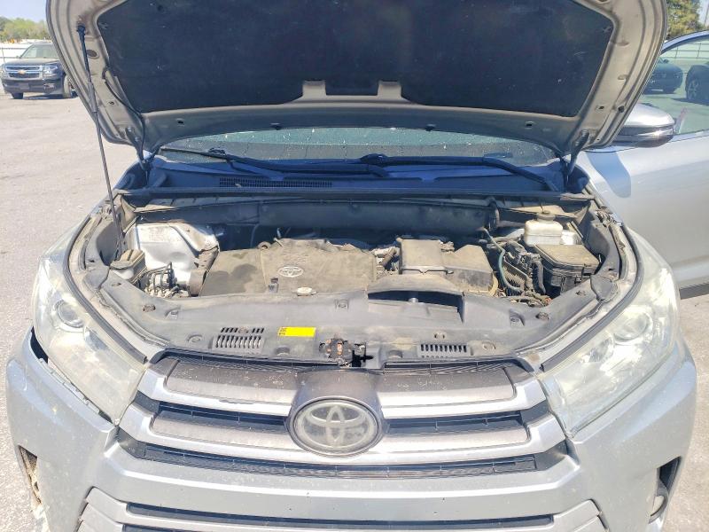 Aukcja sprzedaży 2019 Toyota Highlander, vin: 5TDKZRFH0KS560892, numer aukcji: 47346366