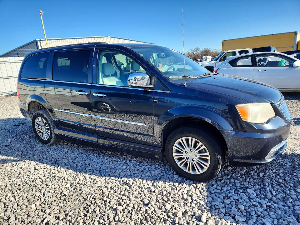 Продажа на аукционе авто 2013 Chrysler Town & Country, vin: 2C4RC1CGXDR711102, номер лота: 46356286