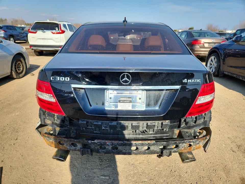 Продажа на аукционе авто 2014 Mercedes-benz C, vin: WDDGF8ABXEA944262, номер лота: 47701676