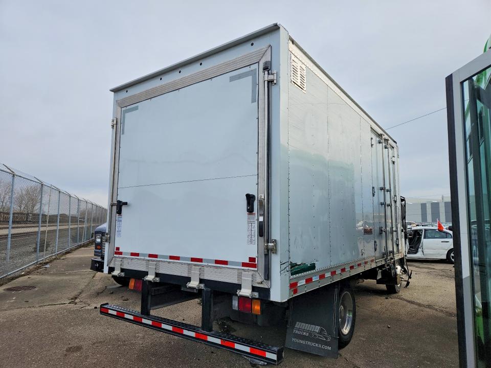 78591665 :رقم المزاد ، 54DC4W1D3RS202835 vin ، 2024 Isuzu Npr Hd مزاد بيع