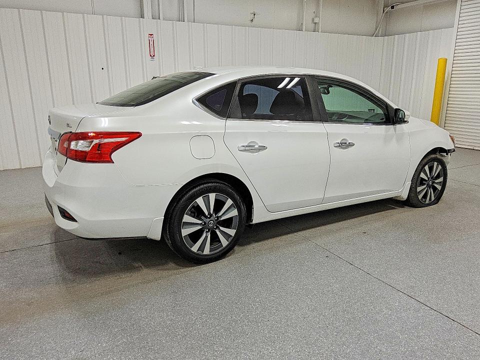 2018 Nissan Sentra მანქანა იყიდება აუქციონზე, vin: 3N1AB7AP5JY227326, აუქციონის ნომერი: 78720645