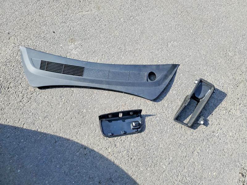 Продажа на аукционе авто 2023 Tesla Model 3, vin: 5YJ3E1EA0PF671153, номер лота: 47443716