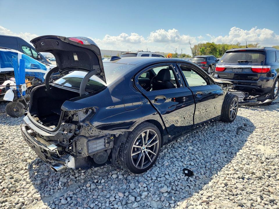 45516566 :رقم المزاد ، WBA5R7C51KAJ81504 vin ، 2019 Bmw 330xi مزاد بيع