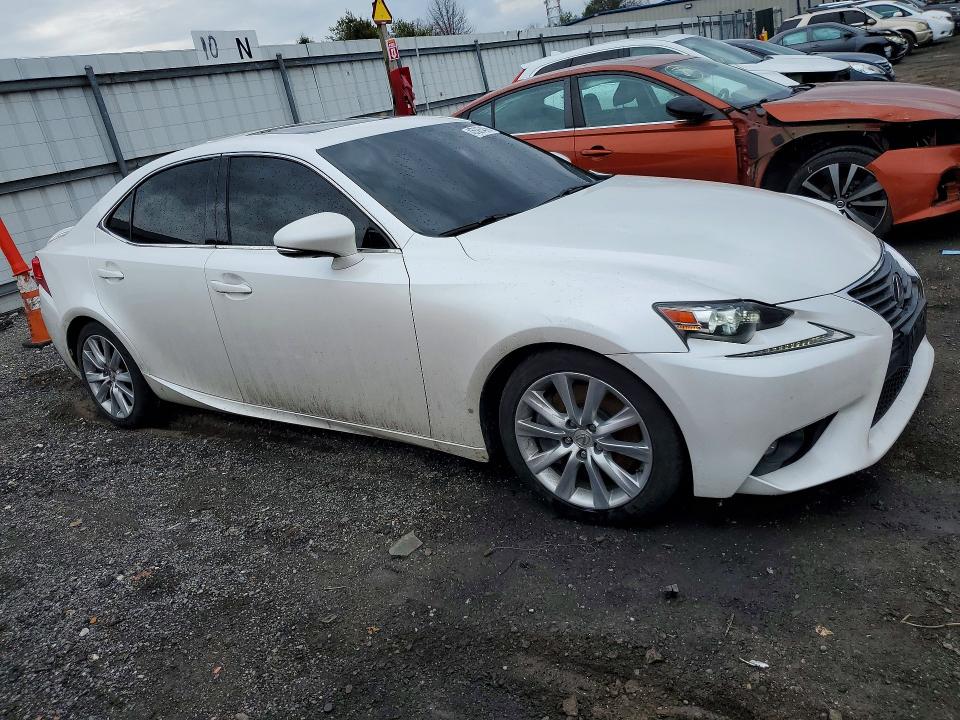 45585406 :رقم المزاد ، JTHCM1D21G5014472 vin ، 2016 Lexus Is 300 مزاد بيع