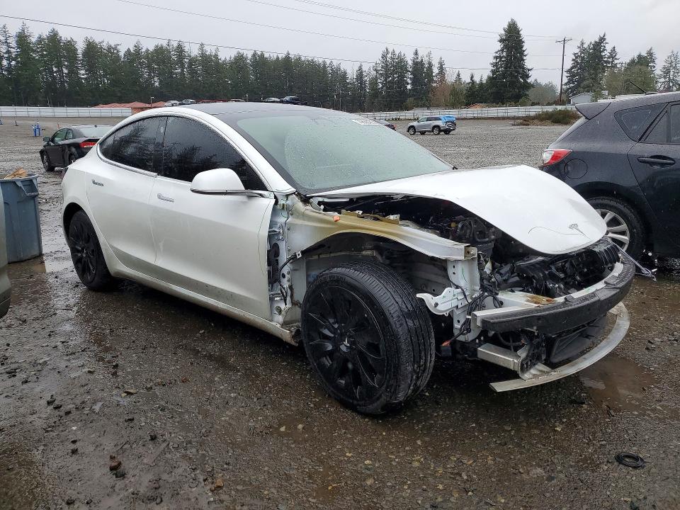 79828855 :رقم المزاد ، 5YJ3E1EA0KF430749 vin ، 2019 Tesla Model 3 مزاد بيع