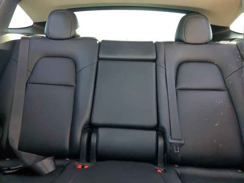 2024 Tesla Model Y მანქანა იყიდება აუქციონზე, vin: 7SAYGDEF8RF192966, აუქციონის ნომერი: 47392046