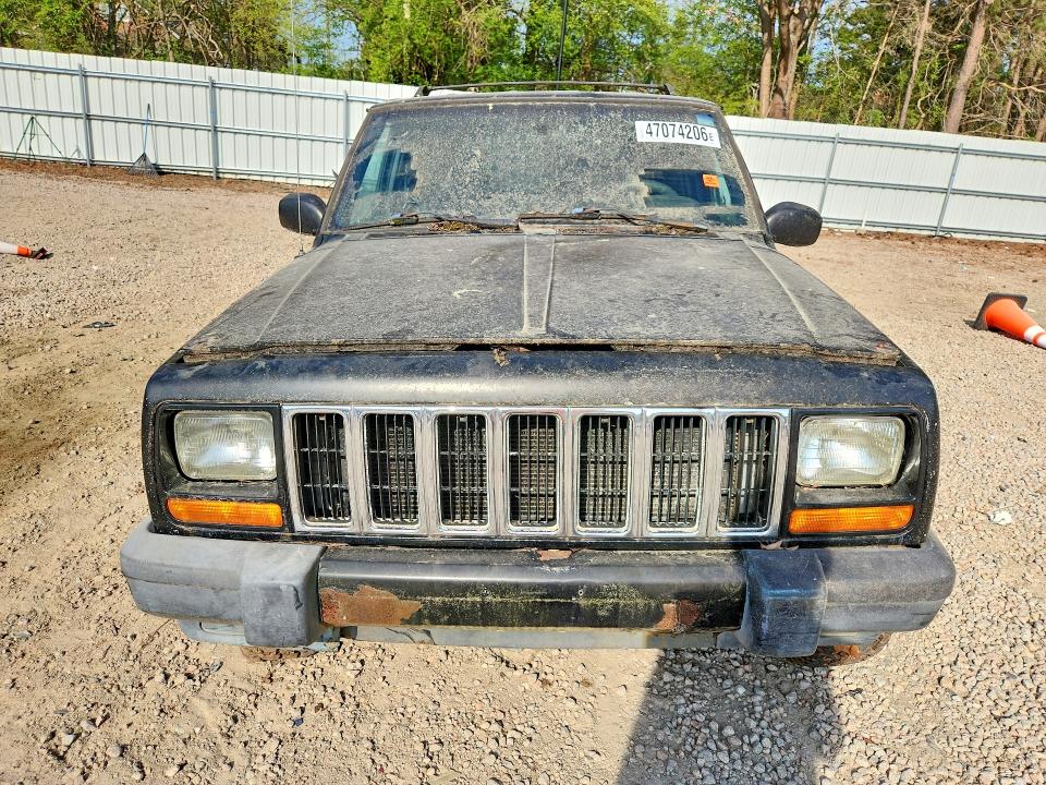 Продажа на аукционе авто 2001 Jeep Cherokee, vin: 1J4FF48S41L569966, номер лота: 47074206